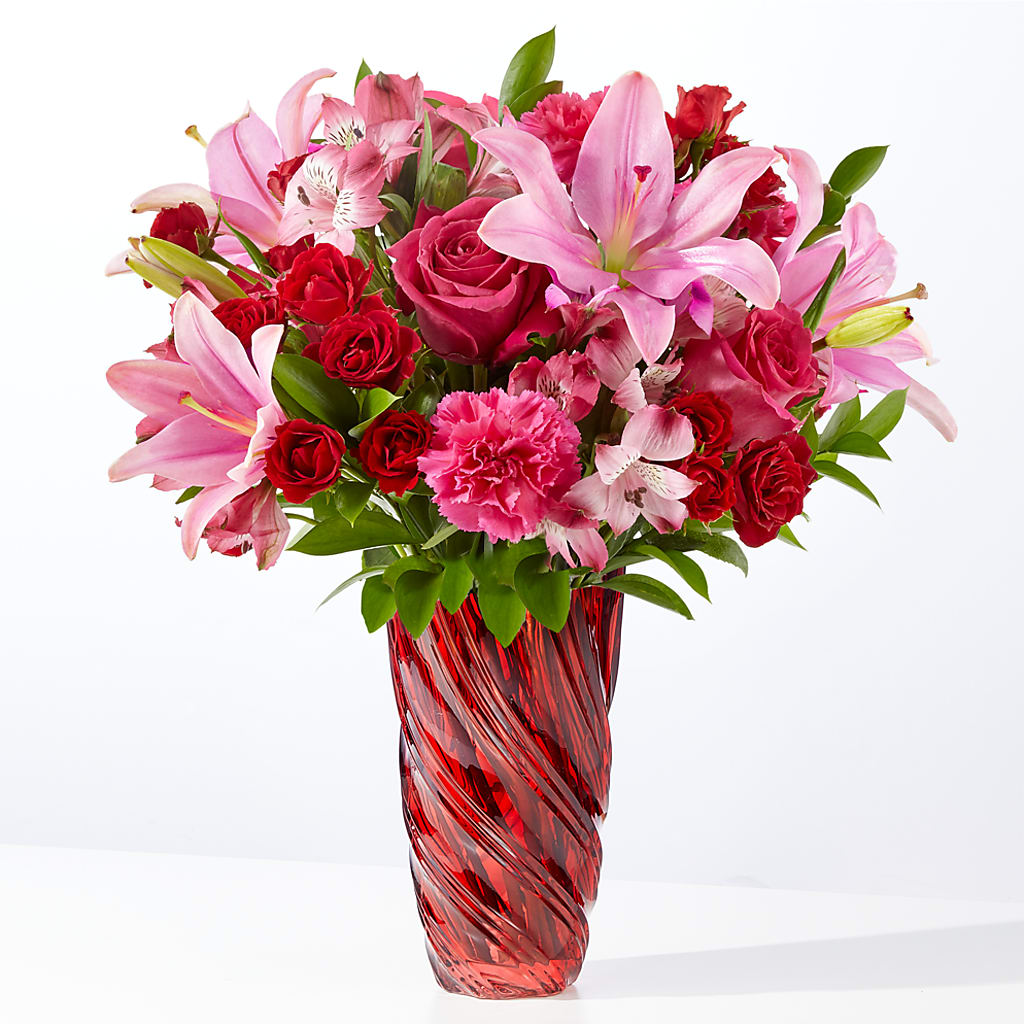 In Love Bouquet with Luxe Swirl Vase – Park Merced Florist, Corona CA