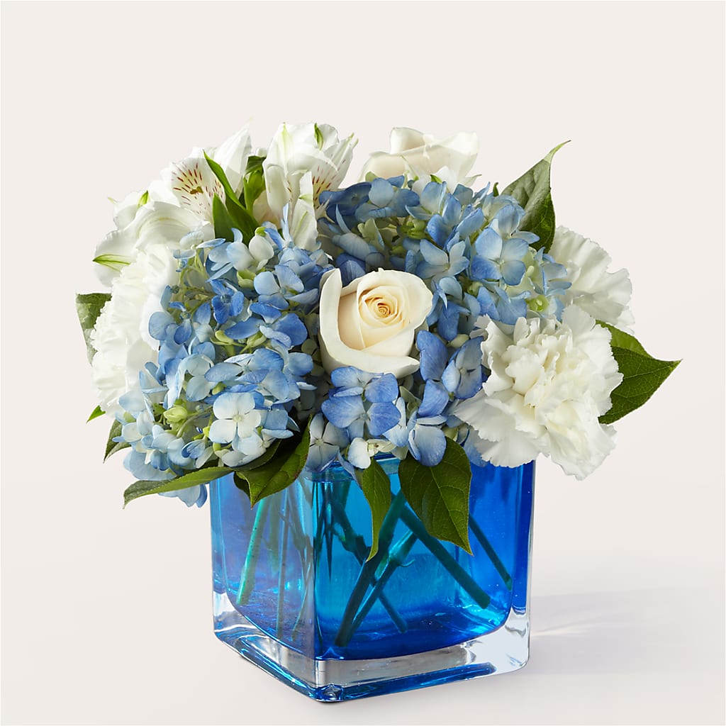 Soothing Waters Bouquet – Park Merced Florist, Corona CA