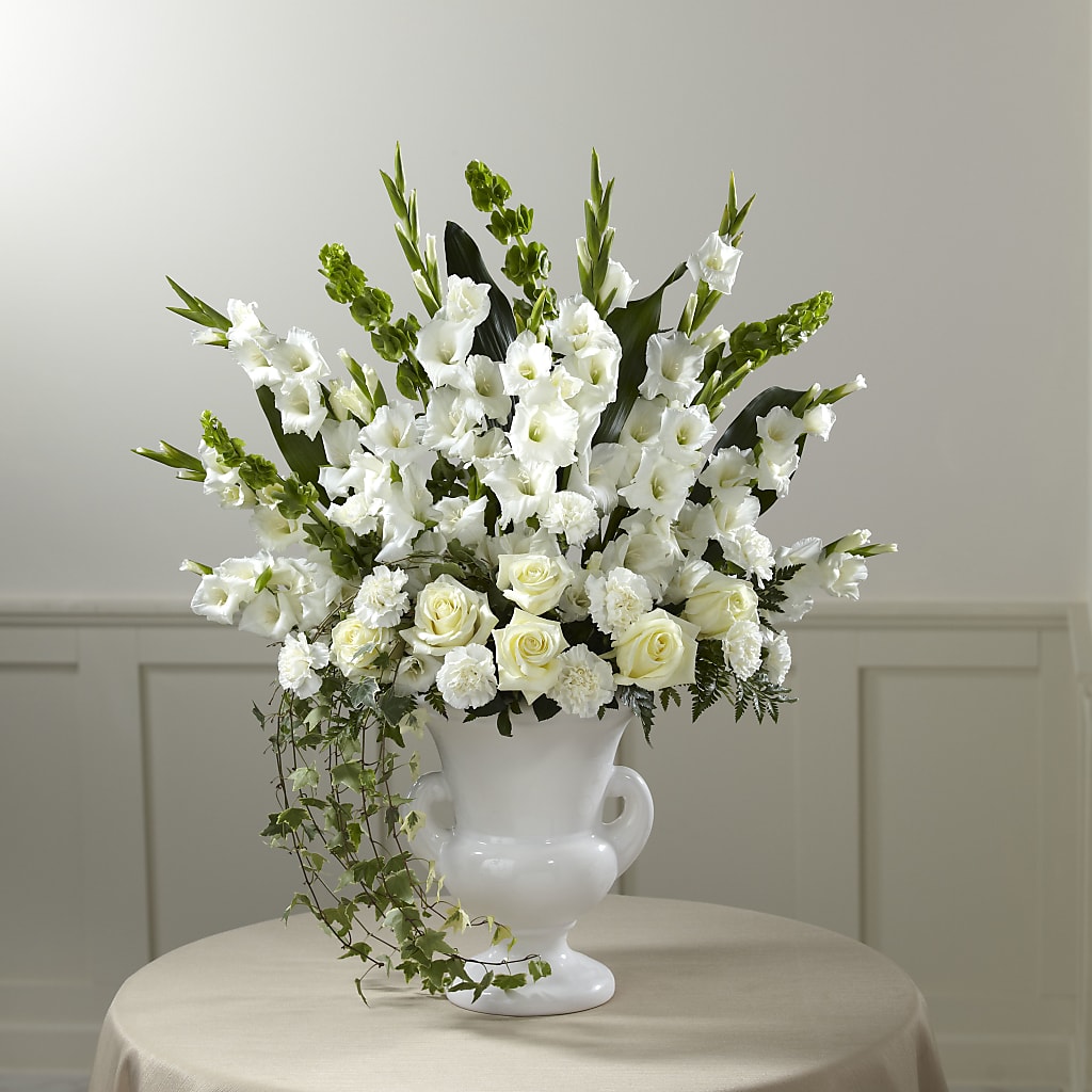 Fond Reflections Arrangement – Park Merced Florist, Corona CA