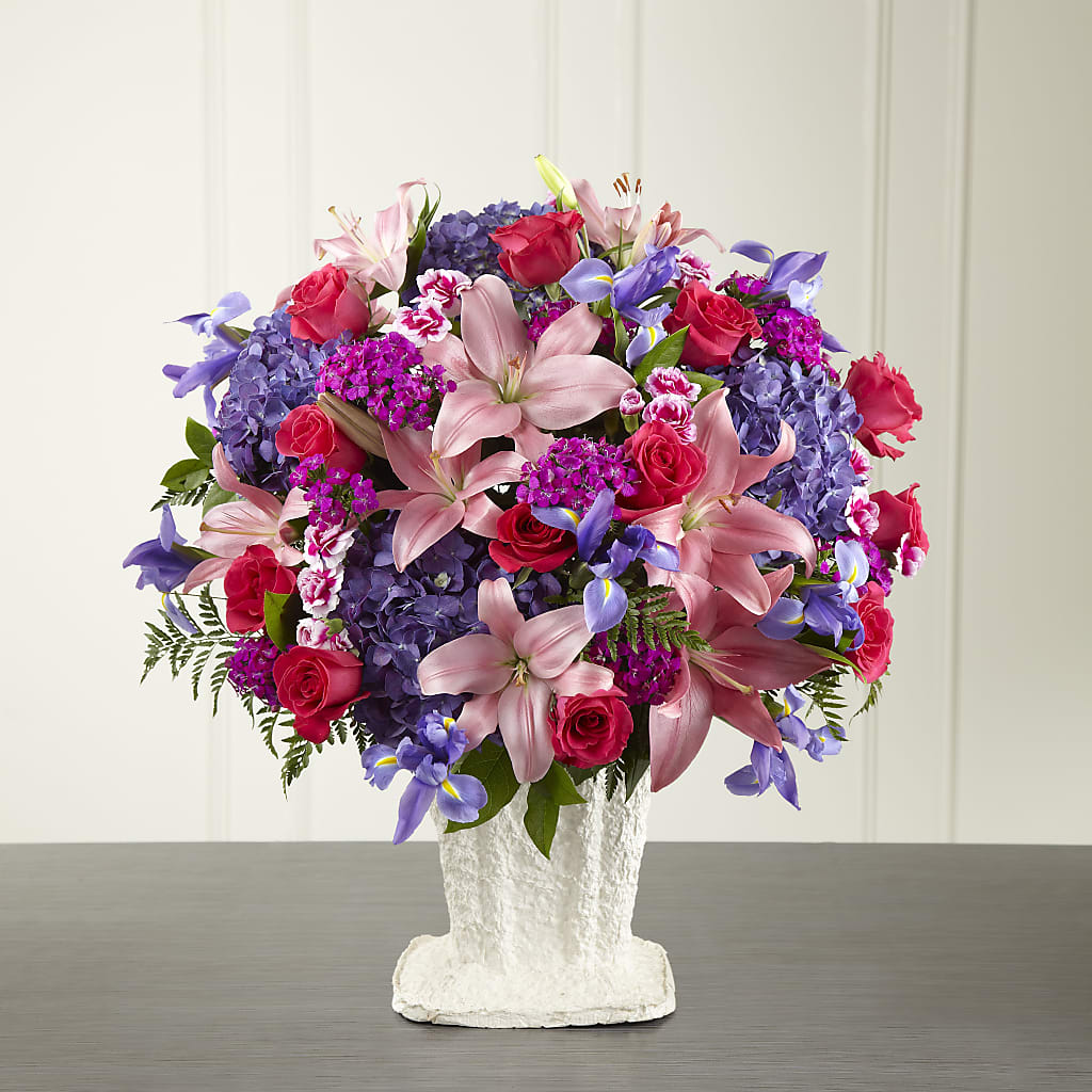 We Fondly Remember Arrangement – Park Merced Florist, Corona CA