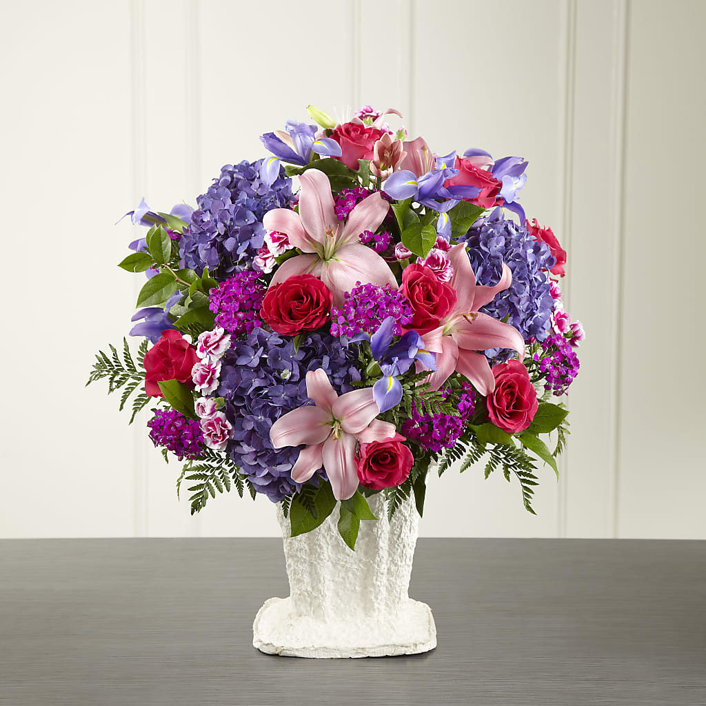 We Fondly Remember Arrangement – Park Merced Florist, Corona CA