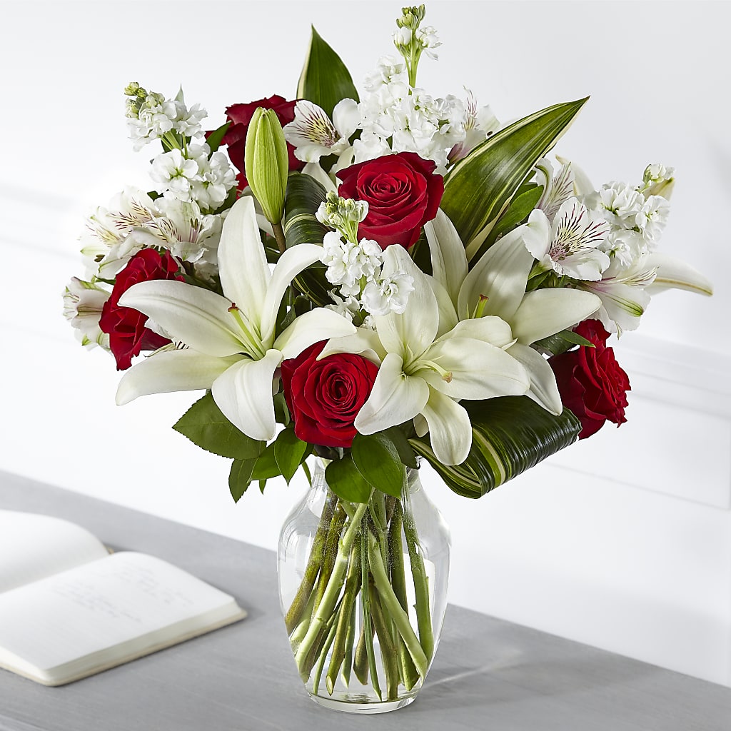 Loving Respect Bouquet – Park Merced Florist, Corona CA