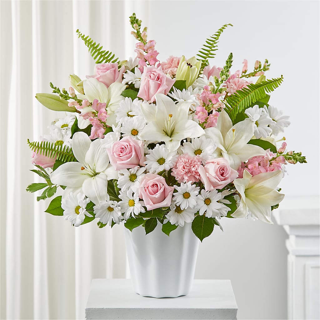 Soft Touch Tabletop Basket – Park Merced Florist, Corona CA