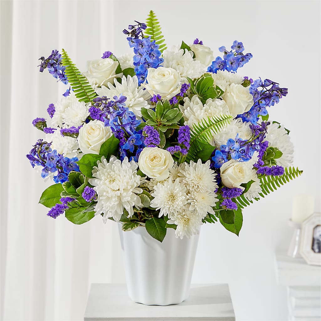Hold Dear Tabletop Basket – Park Merced Florist, Corona CA