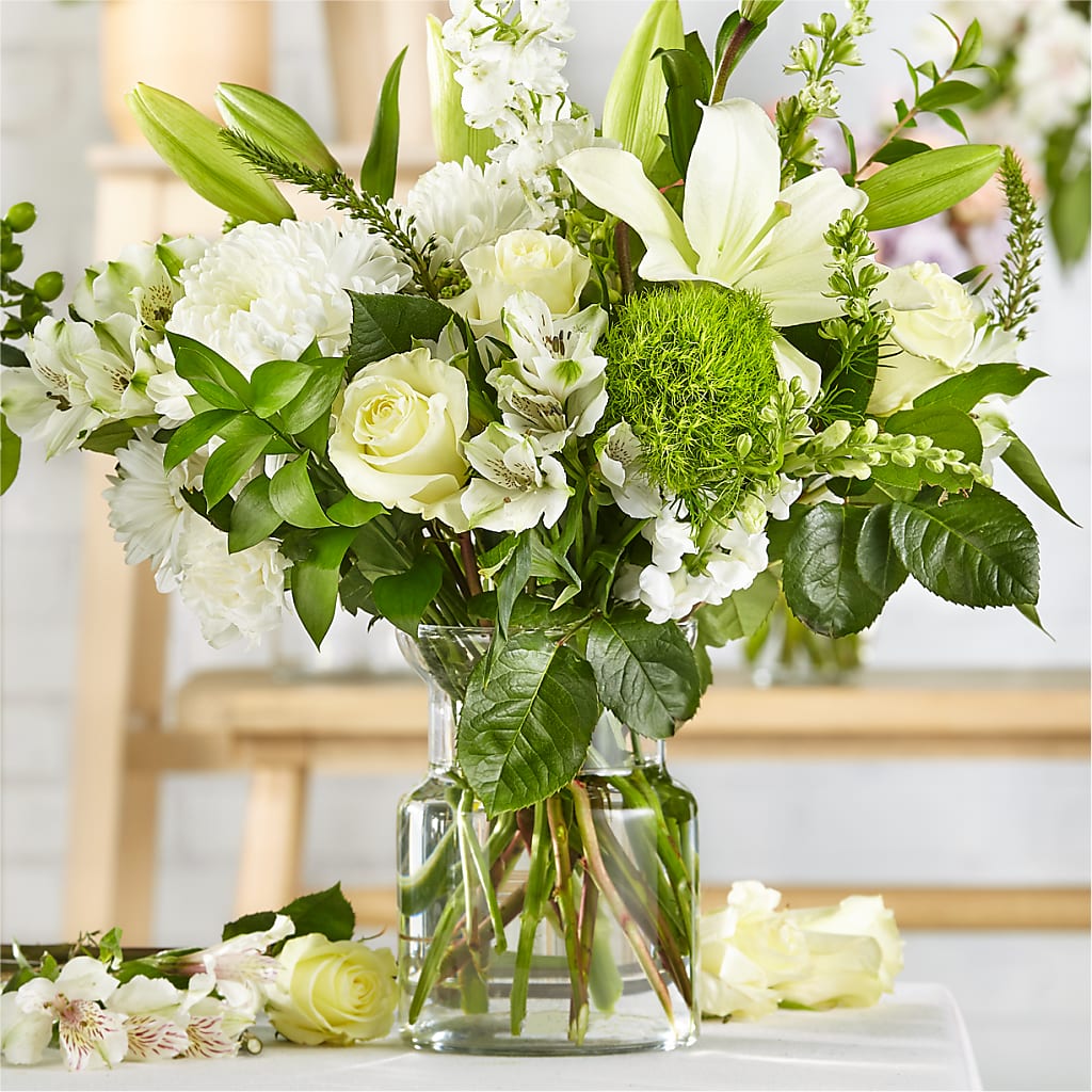 Classic Ivory – A Florist Original – Park Merced Florist, Corona CA