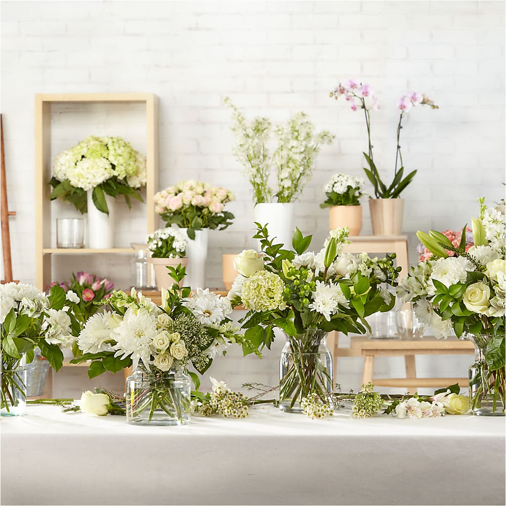 Classic Ivory – A Florist Original – Park Merced Florist, Corona CA