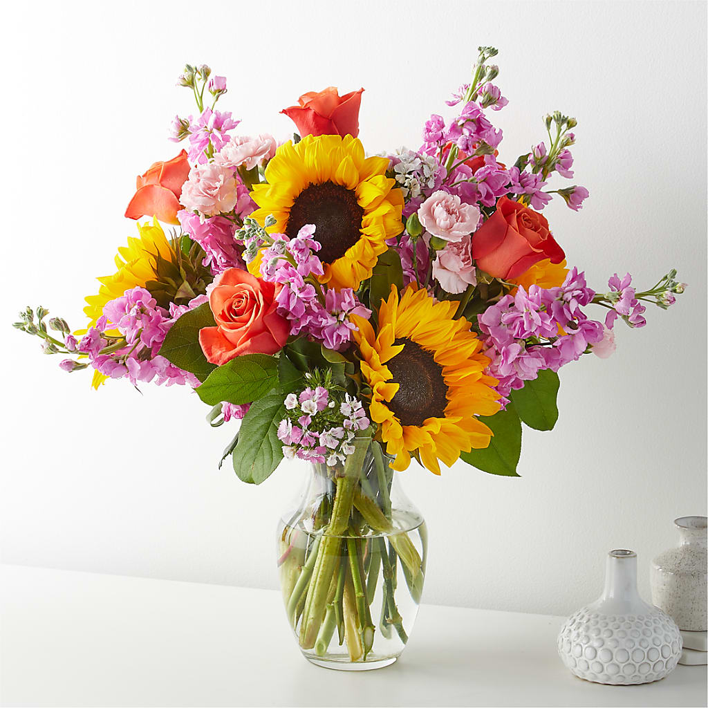 Yellow Brick Road Bouquet – Park Merced Florist, Corona CA