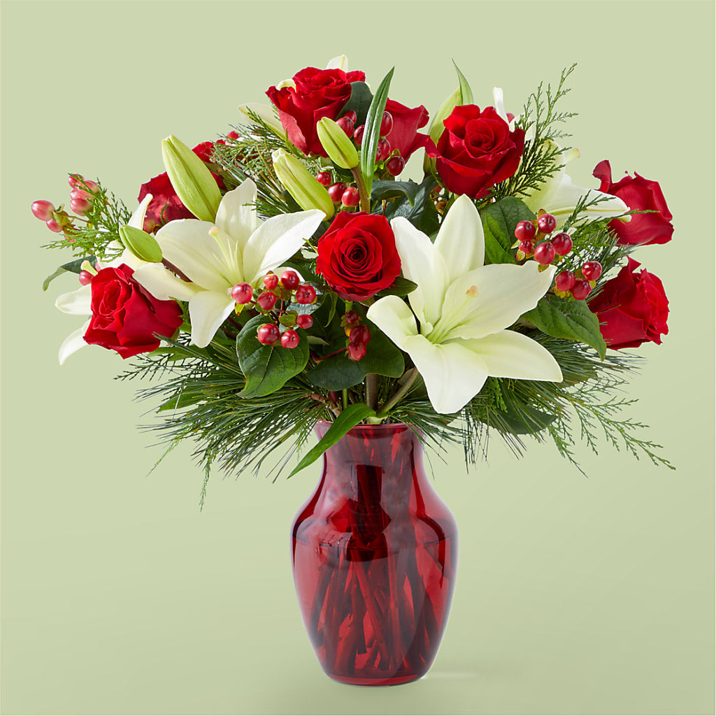 Evergreen Delight Bouquet – Park Merced Florist, Corona CA