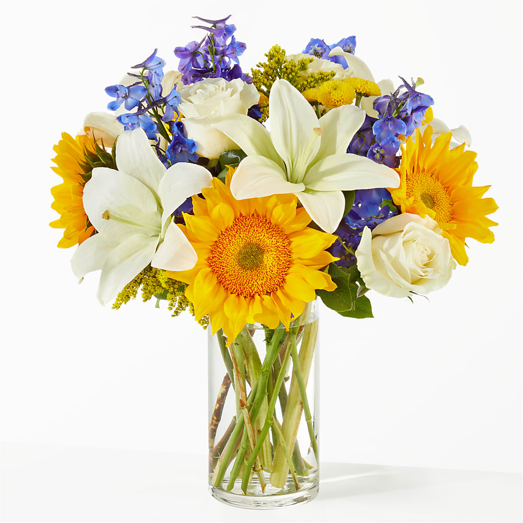 Stargazing Bouquet – Park Merced Florist, Corona CA