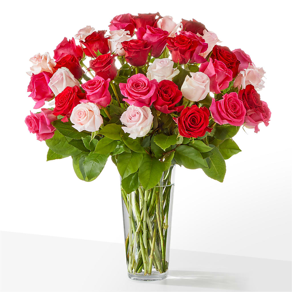 Charming Rose Bouquet – Park Merced Florist, Corona CA