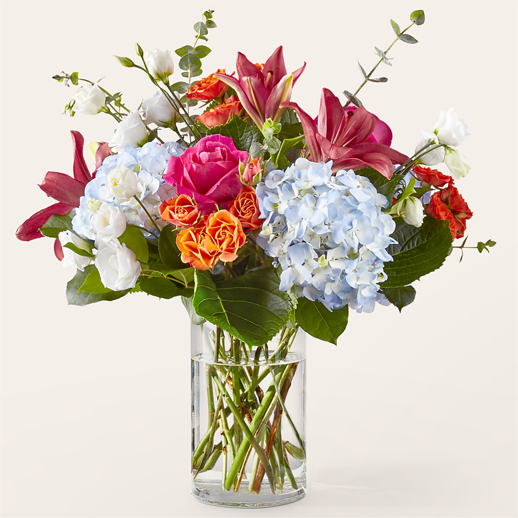 Awestruck Luxury Bouquet – Park Merced Florist, Corona CA