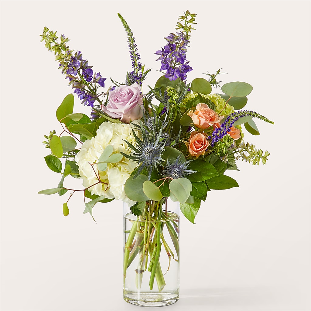 Appealing Aura Bouquet – Park Merced Florist, Corona CA
