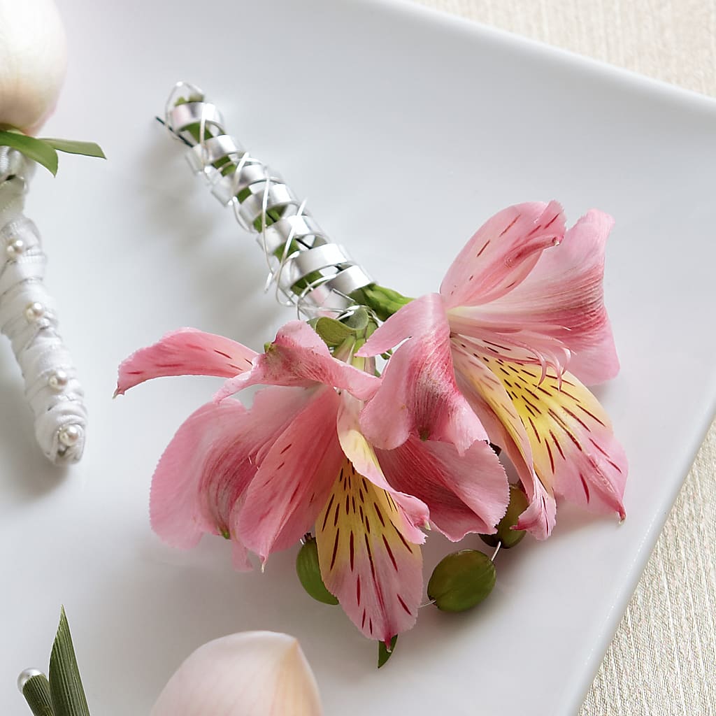 Pink Peruvian Lily Boutonniere – Park Merced Florist, Corona CA
