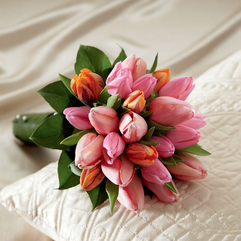 Embraceable Bouquet – Park Merced Florist, Corona CA