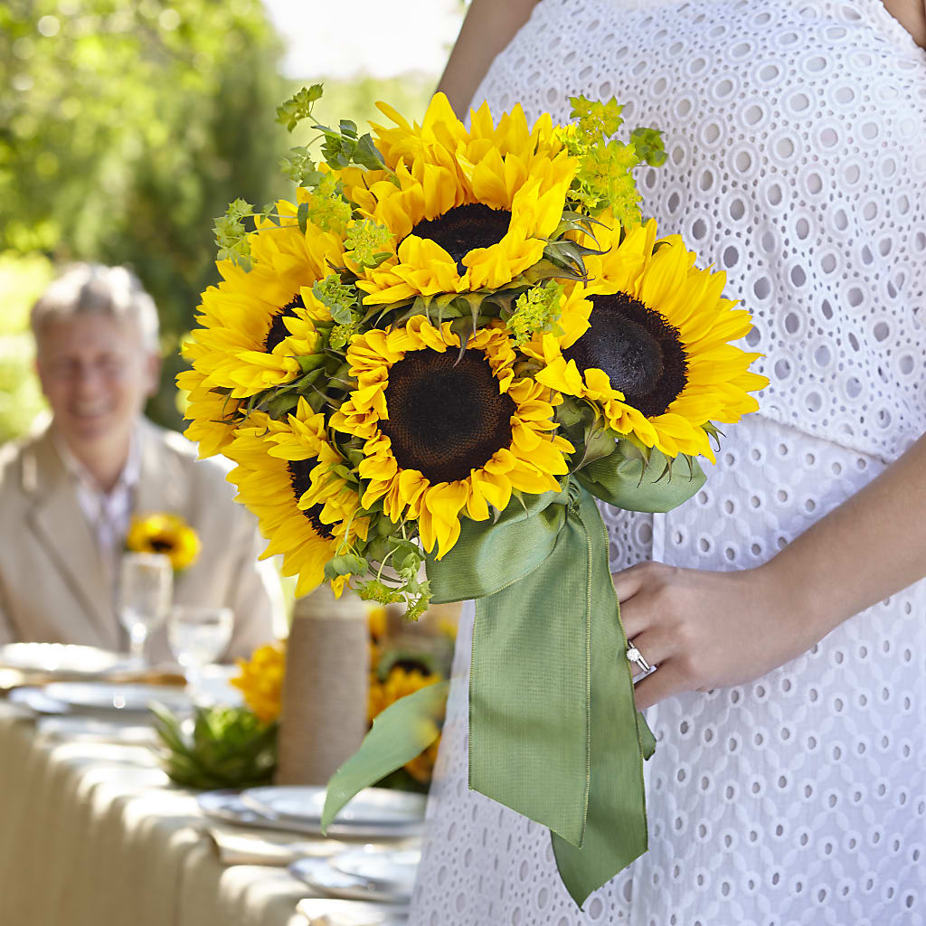 Free Spirit Bouquet – Park Merced Florist, Corona CA