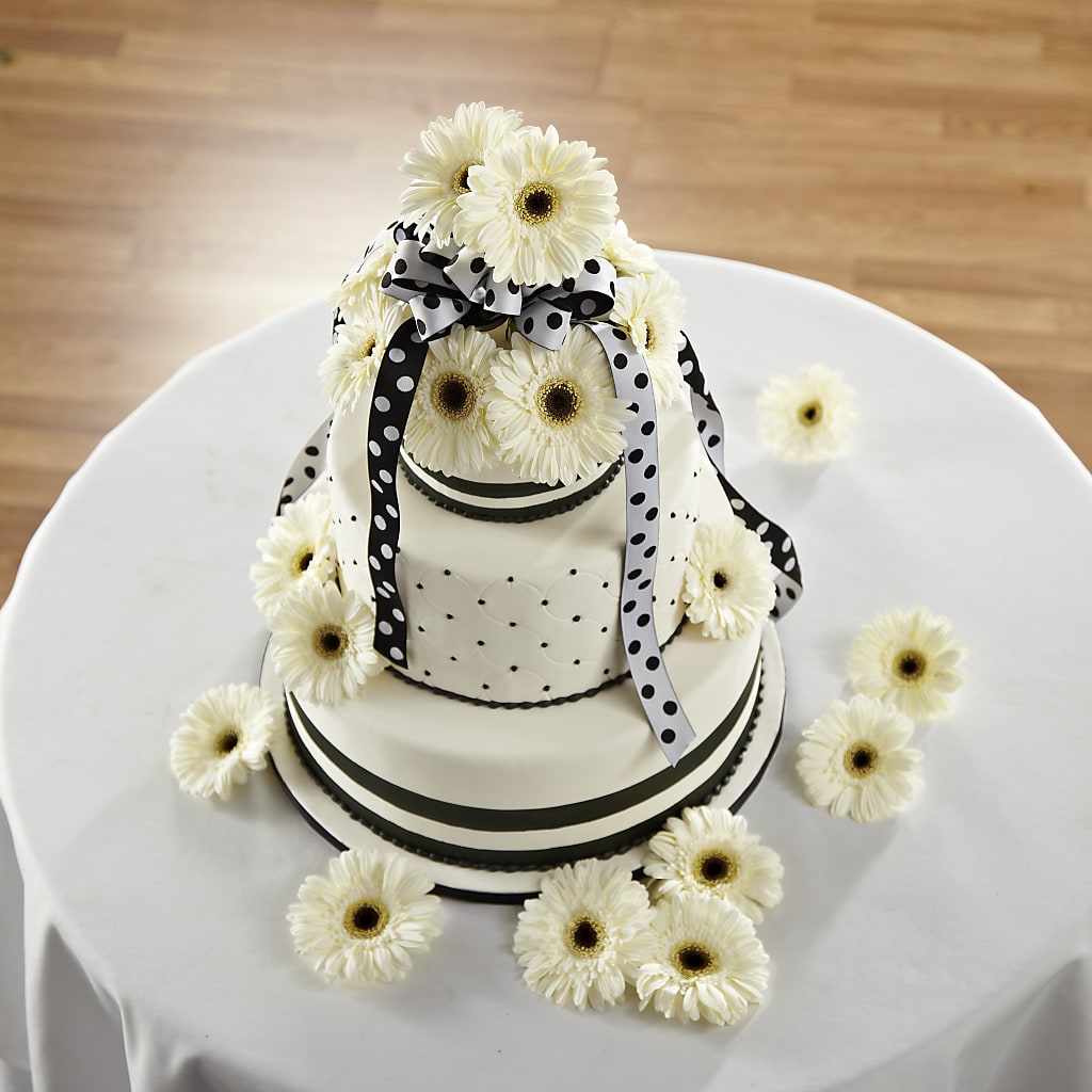 Simple Sophistication Cake Décor – Park Merced Florist, Corona CA
