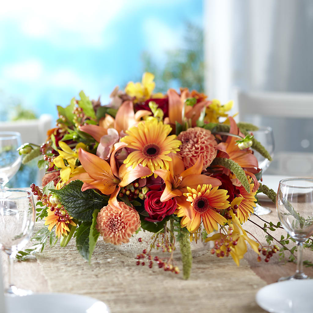 One and Only Centerpiece – Park Merced Florist, Corona CA