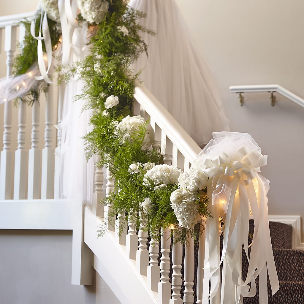 Champagne Dreams Garland – Park Merced Florist, Corona CA
