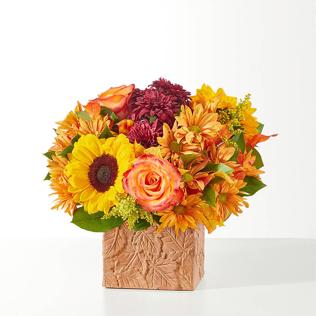 The Outdoors Bouquet –  Park Merced Florist, Corona CA