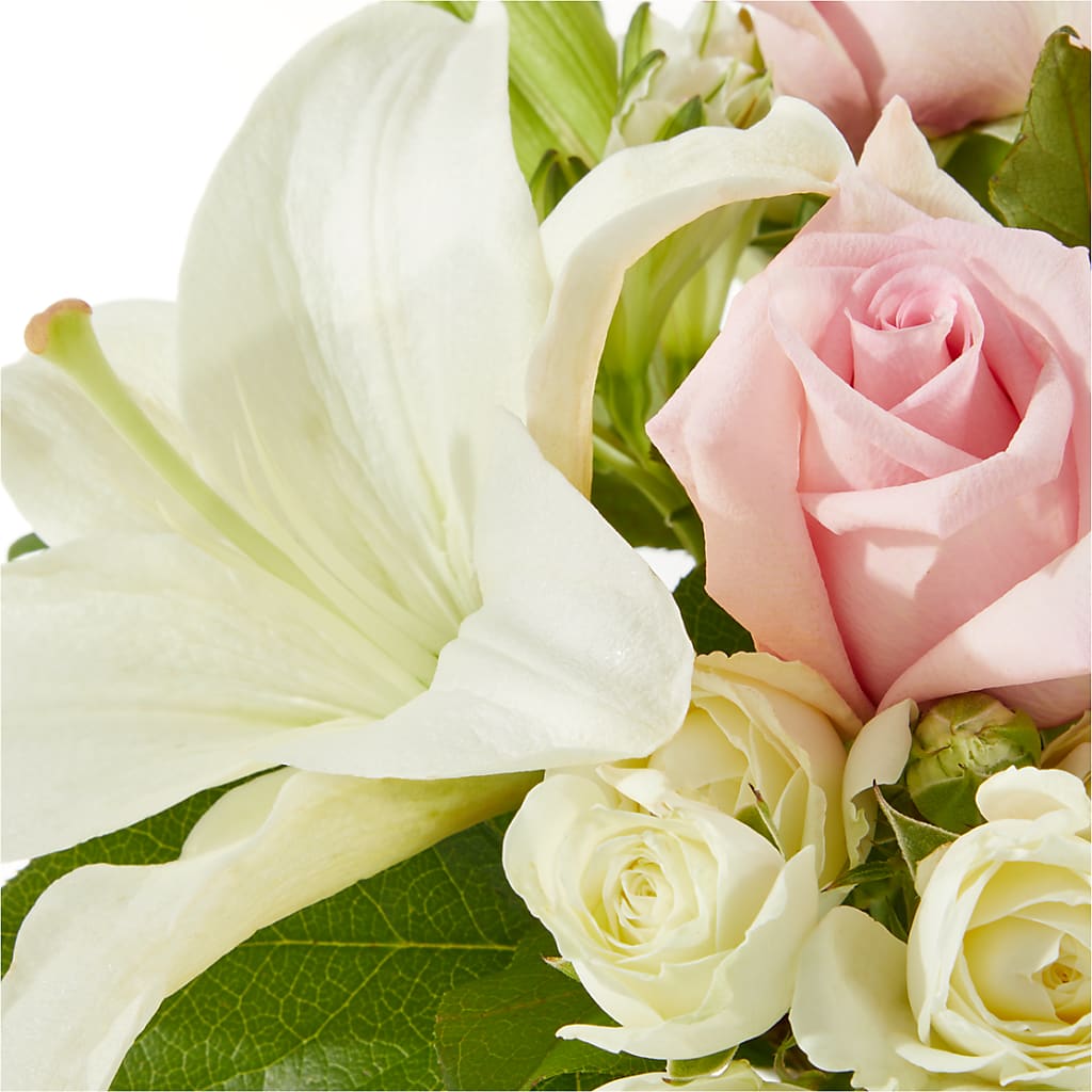 Kindhearted Bouquet –  Park Merced Florist, Corona CA