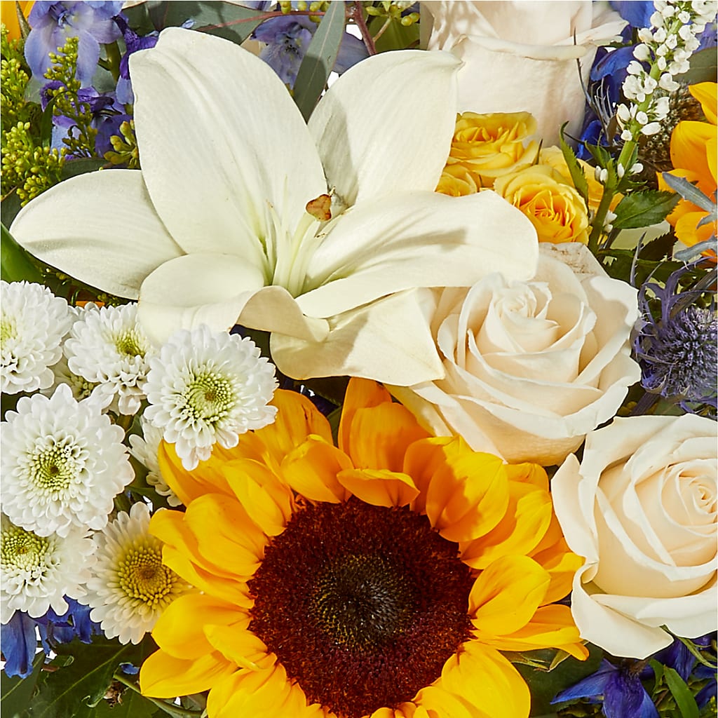 Wonderfully Sunny Bouquet –  Park Merced Florist, Corona CA