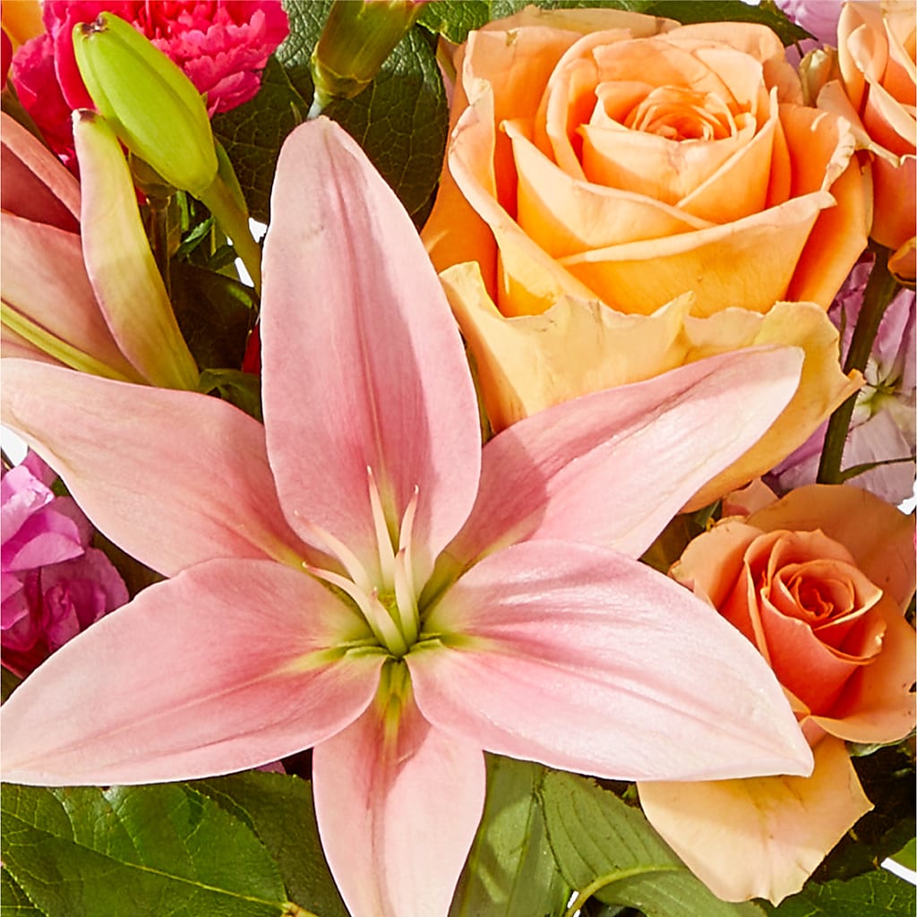 Bisous Bouquet –  Park Merced Florist, Corona CA